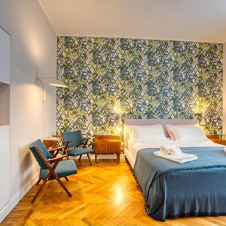 Dimora Claudia - Elegante Matrimoniale Con Bagno, Private Rooms, Self Check In, No Reception ミラノ エクステリア 写真